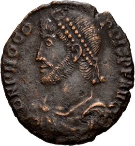 Procopius 365-366, Æ3, Constantinople. R: Procopius stående