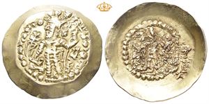 HUNNIC TRIBES, Kidarites. Uncertain ruler. 5th century AD. AV/EL dinar (34 mm; 7,24 g)