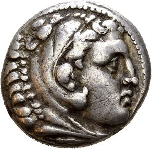 KINGS of MACEDON, Kassander as regent (317-305 BC) or King (305-298 BC). AR tetradrachm (16,58 g). In the name and types of Alexander III. Struck in Babylon circa 307-298 BC. Head of Heracles right, wearing lion skin headdress / A?E?AN?POY, Zeus seated on thone left, holding eagle and scepter. Greek letter A i left field, torch below; monogram within  under throne. Punch hole on reverse is filled and repaired. Some porosity and traces of horn silver. Toned.